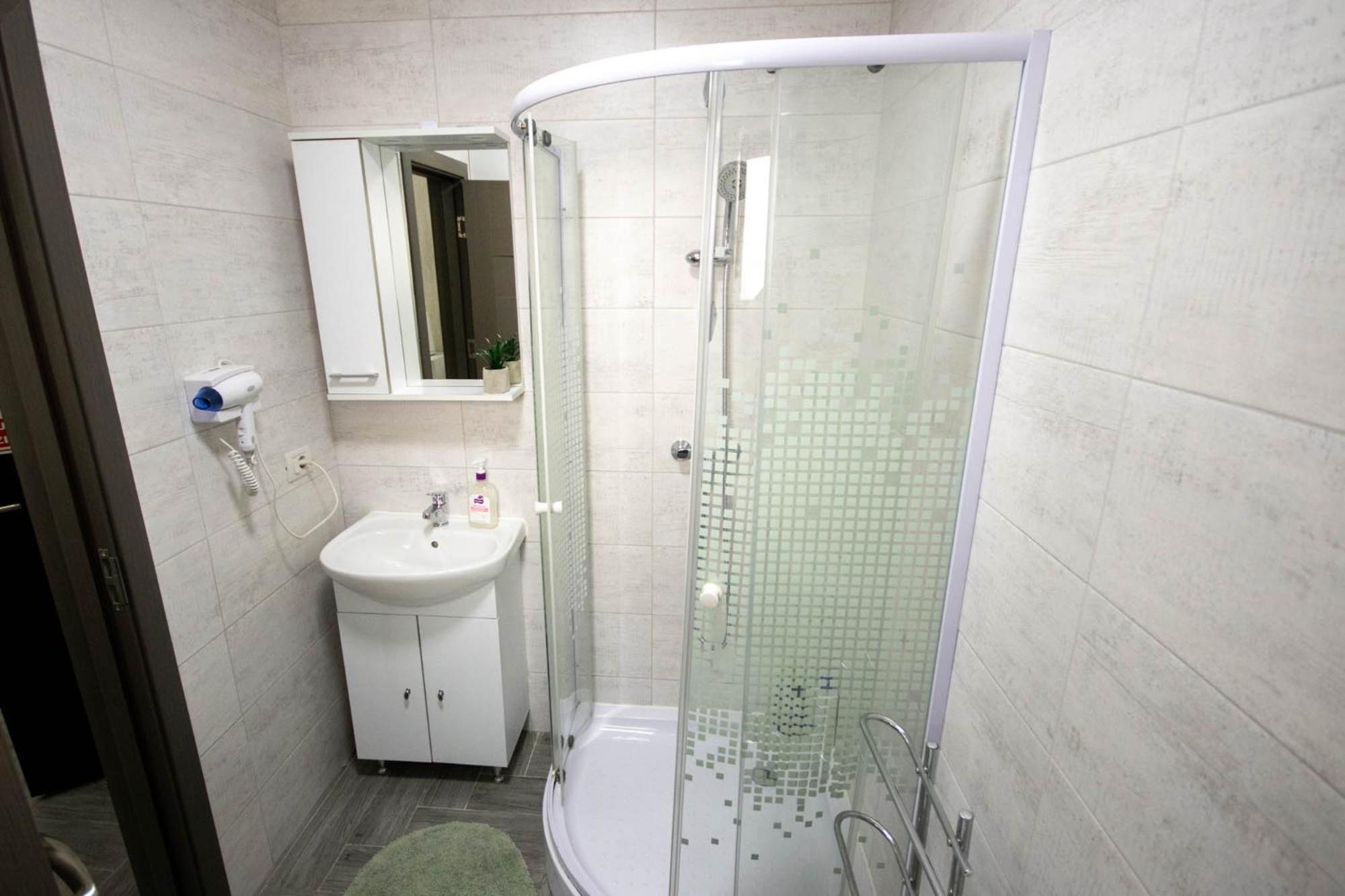 Astar Apartments - Small Рэдэуци Экстерьер фото