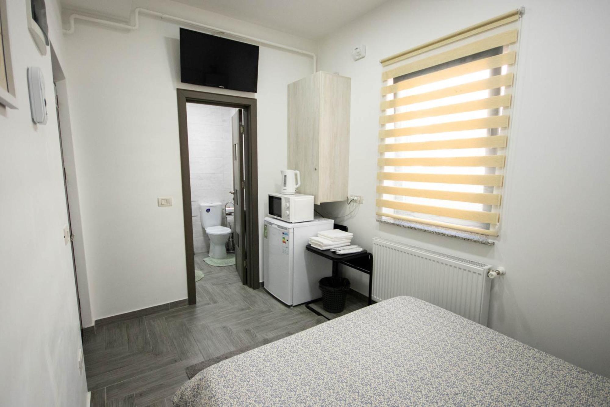 Astar Apartments - Small Рэдэуци Экстерьер фото